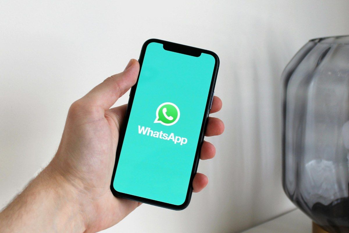 WhatsApp alternative apps

- End-to-end encryption for privacy
- Cross-platform compatibility for multi-device use